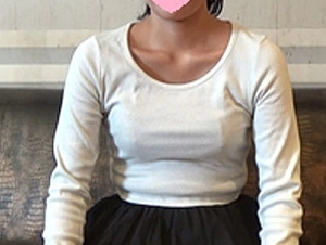 FC2PPV-4616528 A Beautiful Staff Who Works For A 20 -year -old Teru Station. 