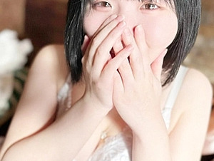 FC2PPV-4637187 A Girl From A Long-established Inn In Kanazawa♡ A Baby Face And A Big, Natural G-breasted Breasts With A Good Growth \! The Purest Boxed Adorable Vagina In The History Of Marukyu Is Stained With A Cloudy White Sperm!