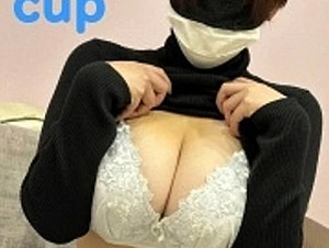 FC2PPV-4678679 [Titjob Cumshot] Akiho-chan's Serious Friend Is A K Cup! Miraculous Short-haired Busty College Girl Gives Titjob And Cumshot Twice!