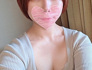 FC2PPV-4666997 [First Shot/Uncensored] Swallowing The Uncle's Sperm Too!! The Pussy Overflowing With 〇〇 Is So Erotic That I Had Two Consecutive Creampies. It Felt So Good That I Ended Up Cumming In Her Mouth Too/Emiri (23)